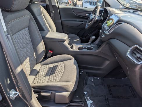 Used 2021 Chevrolet Equinox LT AWD/4WD image 11