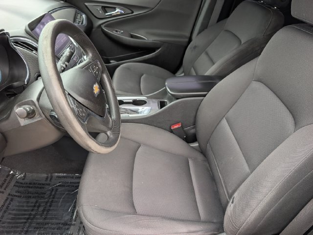 Used 2020 Chevrolet Malibu LT FWD image 14