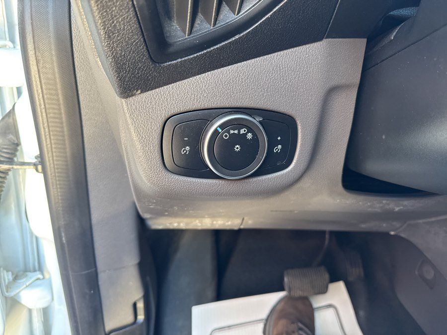 Used 2022 Ford Transit Connect XL FWD image 26