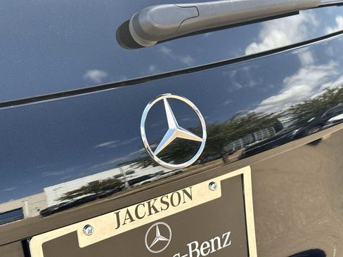 Used 2026 Mercedes-Benz GLB 250 4MATIC image 10