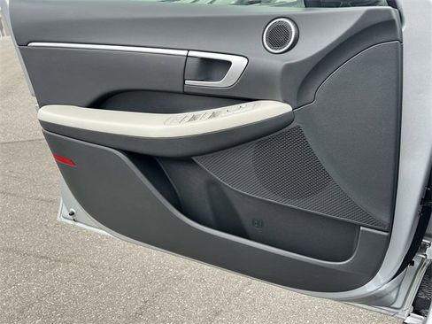 Certified 2025 Hyundai Sonata SEL image 24