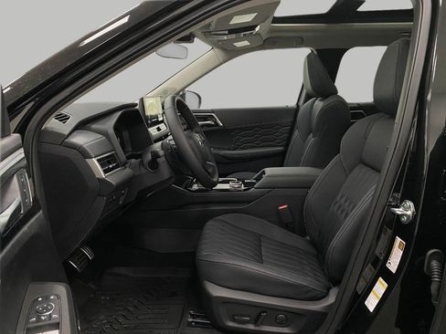 New 2026 Mitsubishi Outlander SEL AWD/4WD image 31