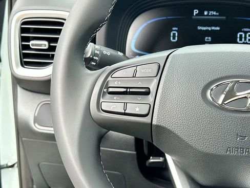 New 2026 Hyundai Venue SEL image 31