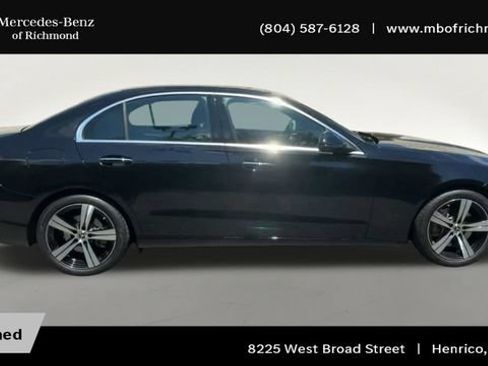 Certified 2025 Mercedes-Benz C 300 4MATIC Sedan image 3
