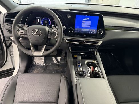 Used 2024 Lexus RX 350 AWD w/ Technology Package image 12