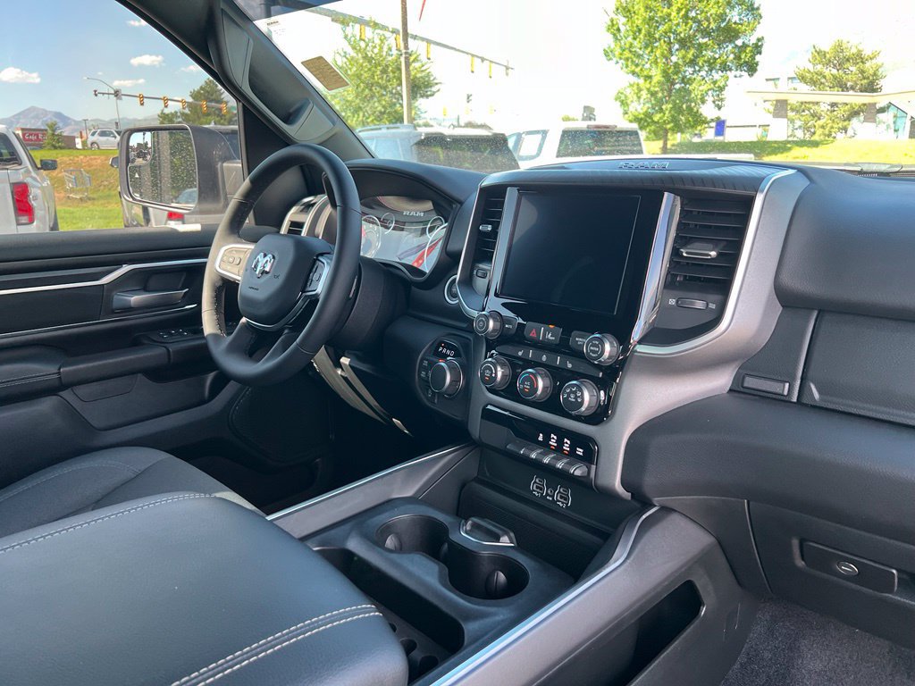 Used 2025 RAM 1500 Big Horn AWD/4WD image 18
