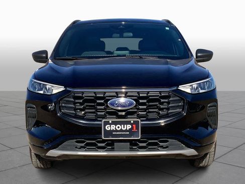 Used 2024 Ford Escape ST-Line image 6