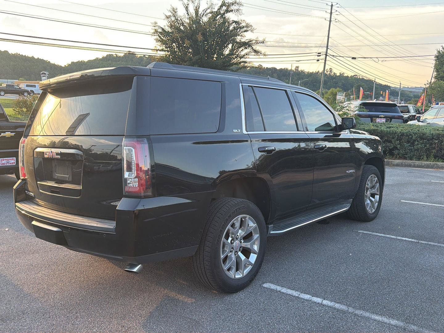 Used 2016 GMC Yukon SLT w/ Open Road Package RWD image 3
