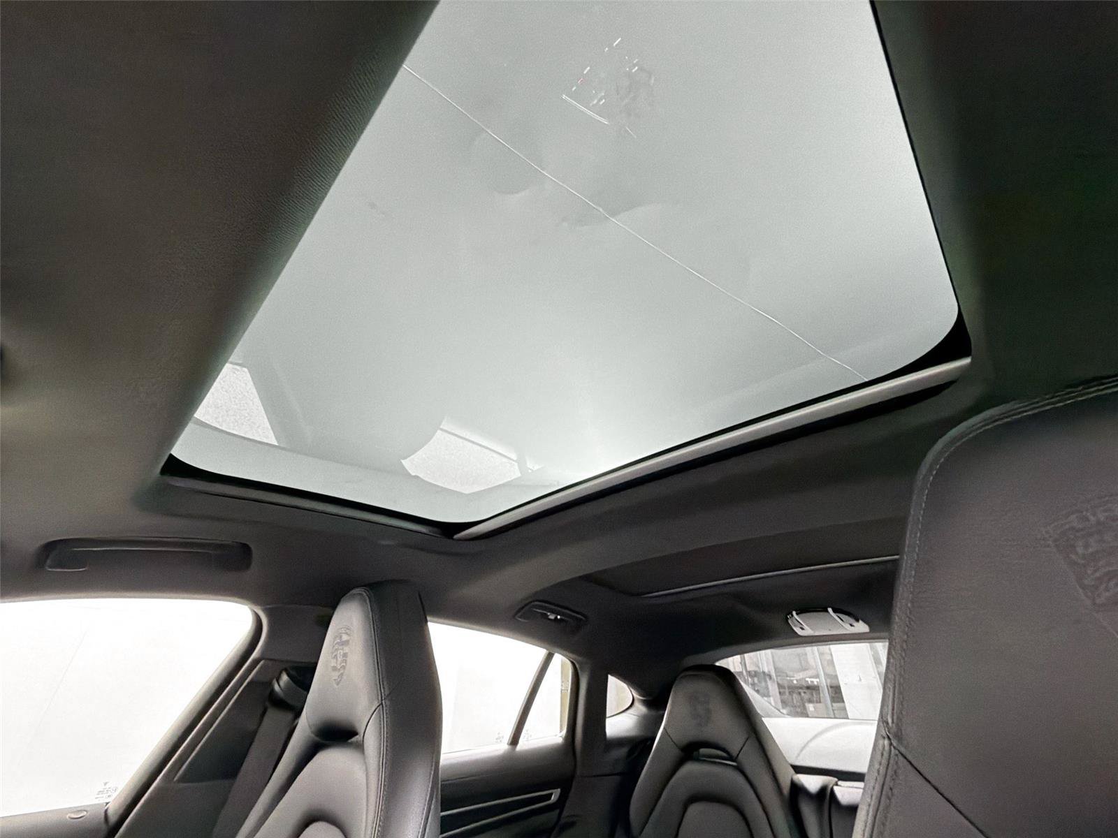 Certified 2023 Porsche Panamera Platinum Edition RWD image 35