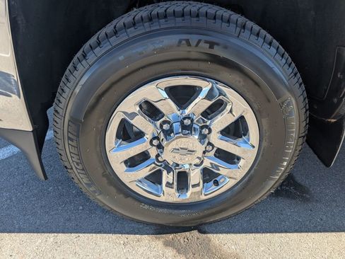 Used 2018 Chevrolet Silverado 3500 LTZ w/ Duramax Plus Package image 24