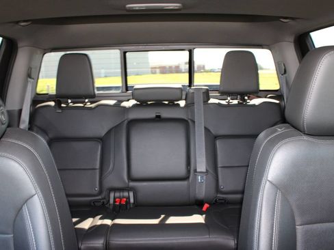 Used 2021 Chevrolet Silverado 1500 LTZ RWD image 15