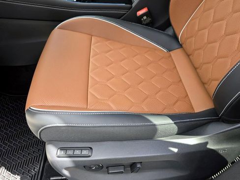 New 2026 Volkswagen Tiguan SEL R-Line AWD/4WD image 14