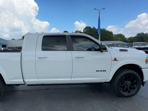 Used 2020 RAM 2500 Laramie AWD/4WD image 9