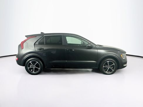 Used 2026 Kia Niro LX FWD image 10