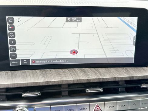 Used 2023 Kia Telluride SX Prestige image 14