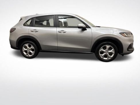 Used 2023 Honda HR-V LX image 4