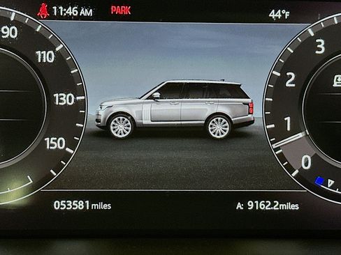 Used 2021 Land Rover Range Rover Westminster Edition image 9