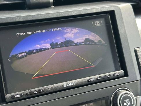 Used 2017 Honda Civic LX image 29