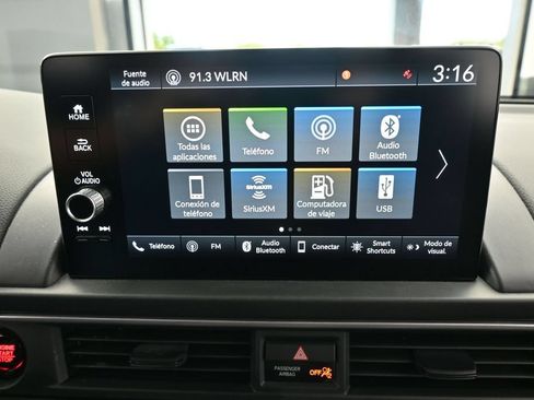 Used 2025 Honda Pilot EX-L image 23