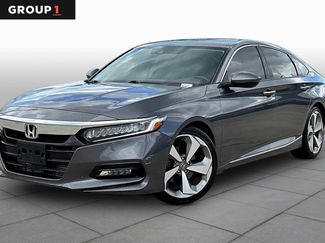 Used 2018 Honda Accord Touring video 1