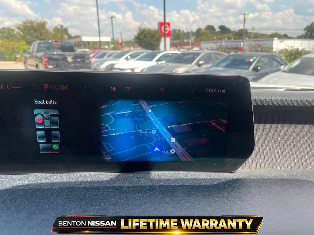 Used 2025 Ford Expedition Active RWD image 15