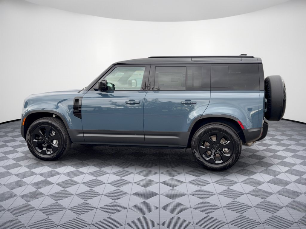 New 2026 Land Rover Defender 110 S AWD/4WD image 2