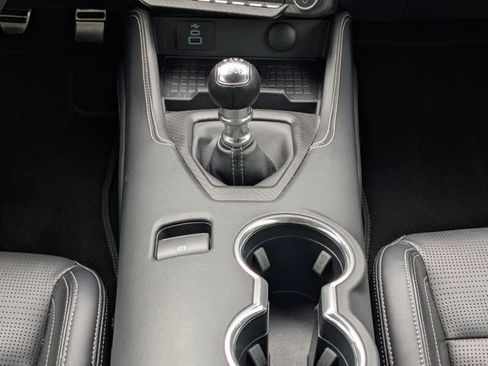 Used 2024 Ford Mustang GT Premium image 18