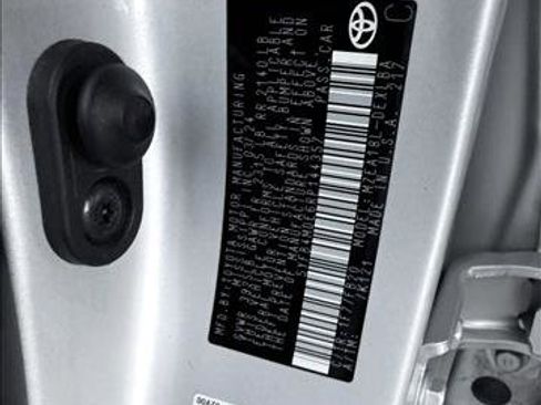 Certified 2024 Toyota Corolla LE image 14