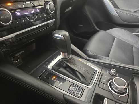 Used 2017 MAZDA MAZDA6 Touring image 24