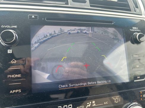 Used 2018 Subaru Outback 2.5i Premium AWD/4WD image 5