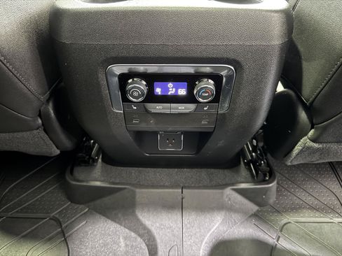 Used 2025 Chevrolet Tahoe RST w/ Comfort Package AWD/4WD image 18