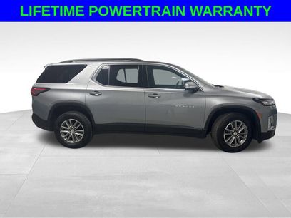 Used 2023 Chevrolet Traverse LT
