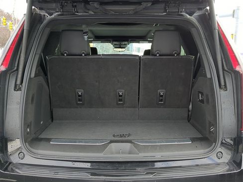 Used 2023 Cadillac Escalade Premium Luxury Platinum image 30