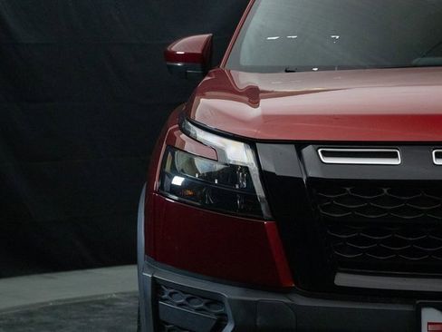 Used 2023 Nissan Pathfinder Rock Creek image 5