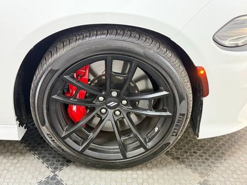 Used 2022 Dodge Charger Scat Pack w/ Dynamics Package image 13