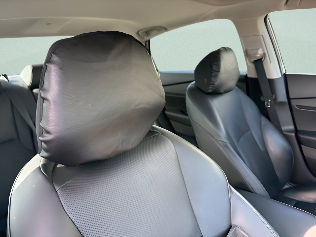 Used 2023 Honda Accord Touring image 6