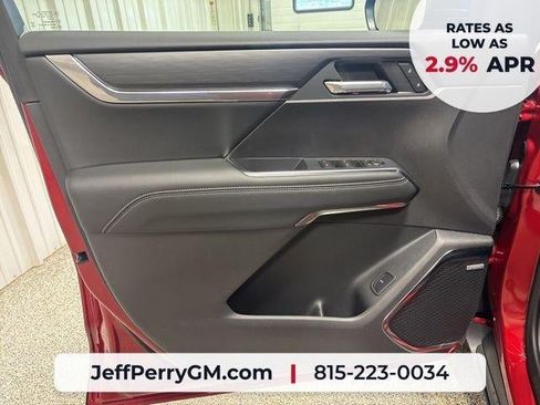 New 2026 GMC Acadia Elevation w/ Black Edition AWD/4WD image 8