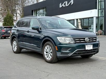 Used 2019 Volkswagen Tiguan SE w/ Panoramic Sunroof Package