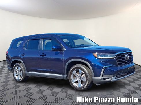 Used 2025 Honda Pilot EX-L image 1