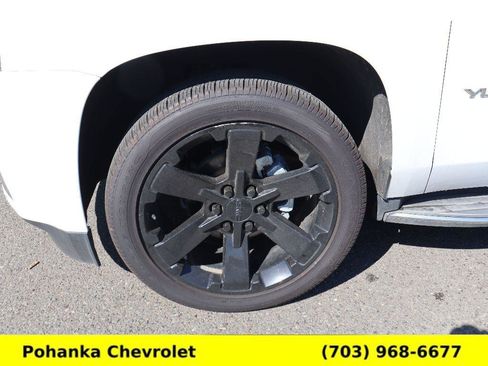 Used 2019 GMC Yukon SLE w/ HD Trailering Package RWD image 28
