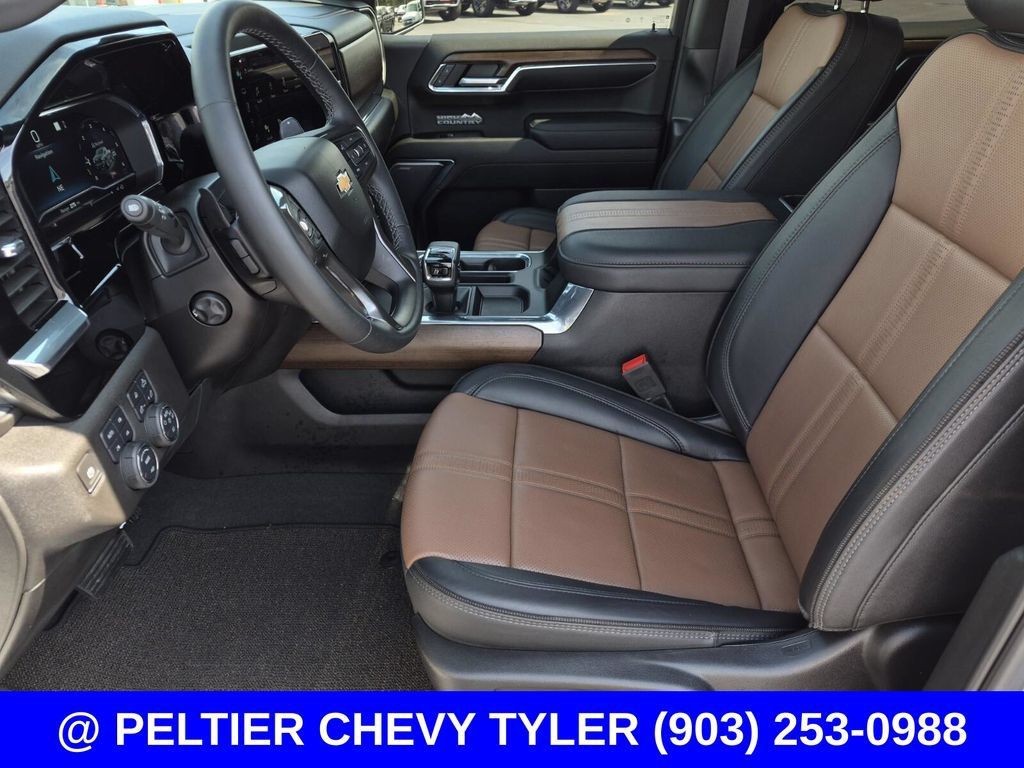 Used 2023 Chevrolet Silverado 1500 High Country w/ Z71 Off-Road Package AWD/4WD image 36