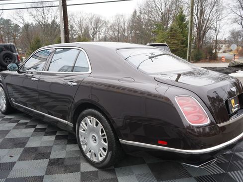 Used 2011 Bentley Mulsanne image 9