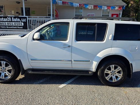 Used 2012 Nissan Pathfinder Silver image 1