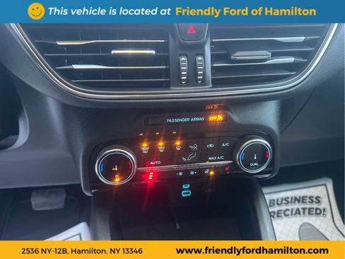 Used 2022 Ford Escape Titanium w/ Titanium Elite Package image 28