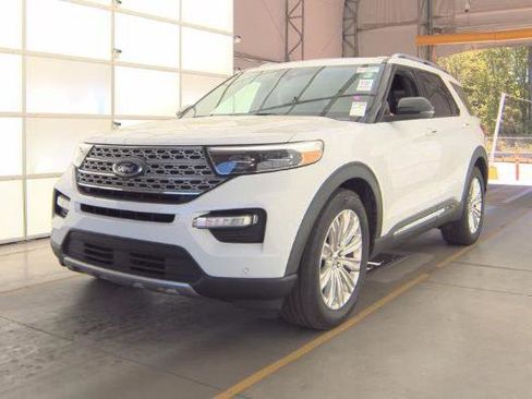 Used 2020 Ford Explorer Limited w/ Class III Trailer Tow Package image 1