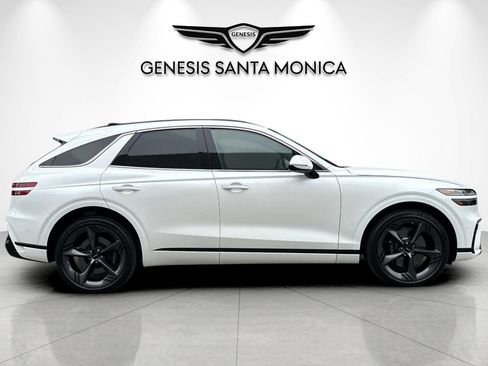 Used 2026 Genesis GV70 2.5T Sport Prestige AWD/4WD image 4