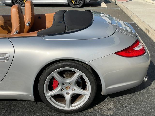 Used 2009 Porsche 911 Carrera S RWD image 18