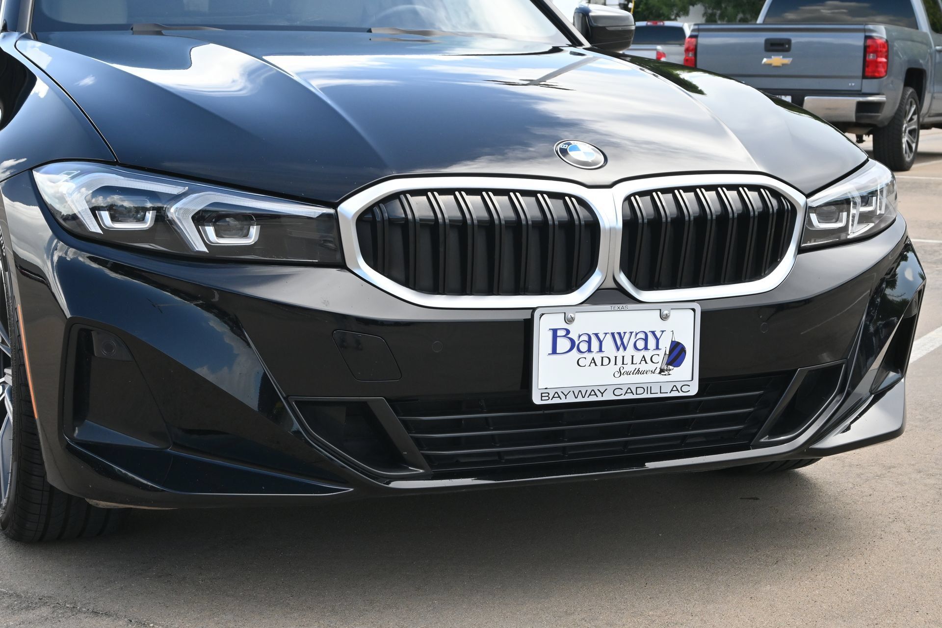 Used 2024 BMW 330i Sedan w/ Convenience Package RWD image 28