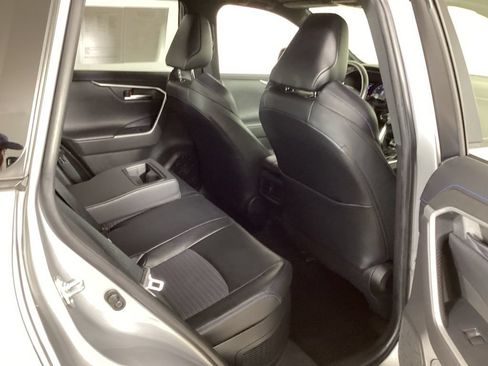 Used 2020 Toyota RAV4 XSE AWD/4WD image 37