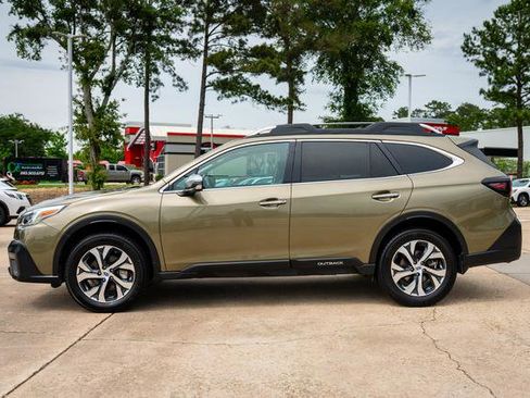 Used 2020 Subaru Outback Touring w/ Popular Package #2 AWD/4WD image 2